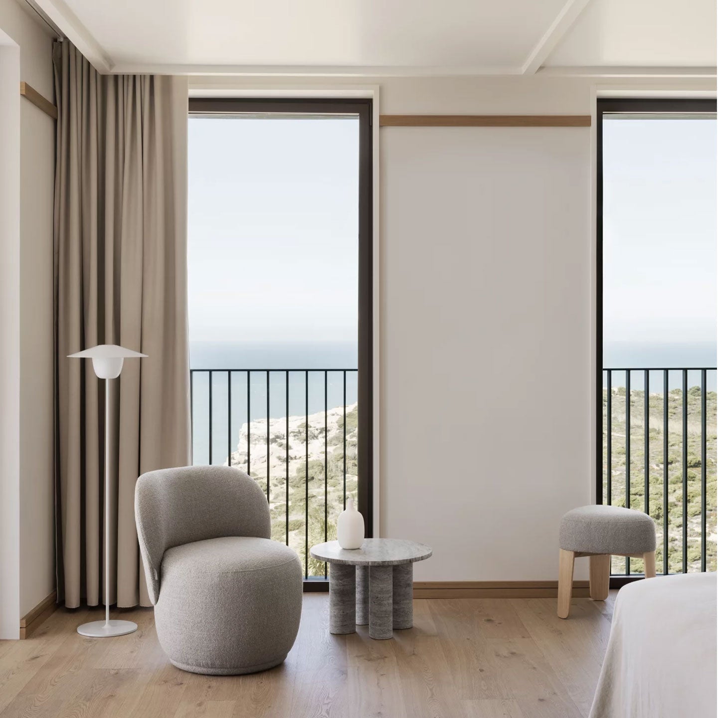 Beistelltisch VOLOS in Naturstein