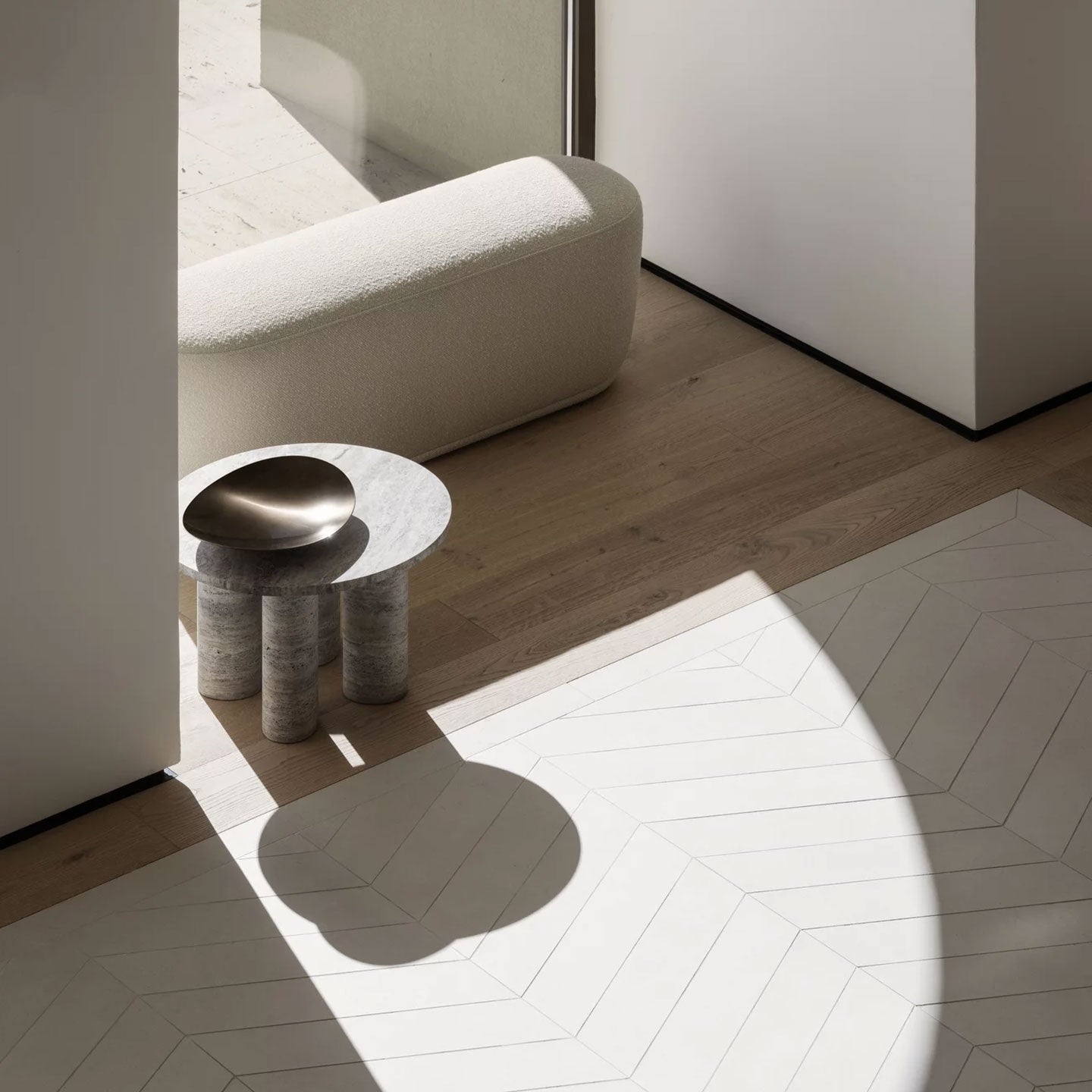 Beistelltisch VOLOS in Naturstein