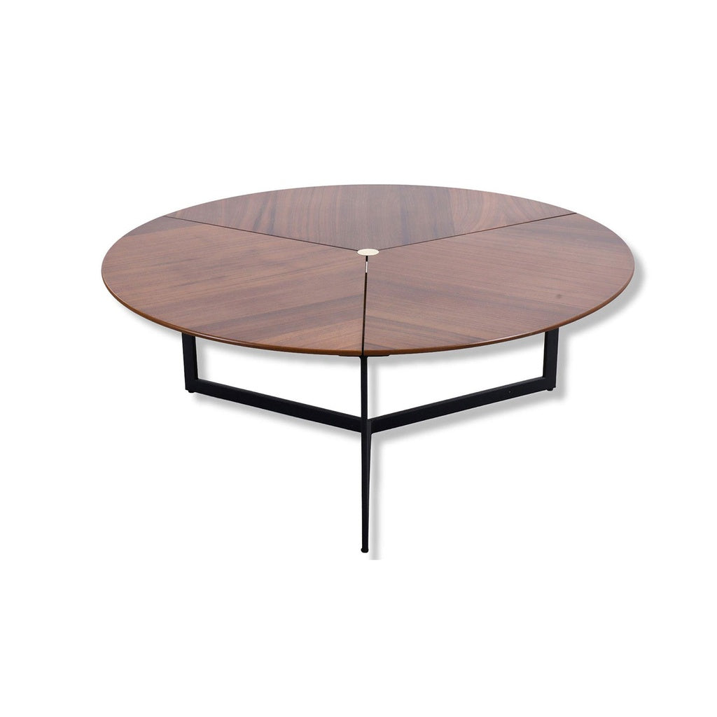 Couchtisch Focus aus Nussbaumfurnier Ø 95cm - Sitzdesign