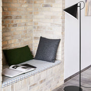 Stehlampe BENJAMIN in schwarz - Stehleuchten