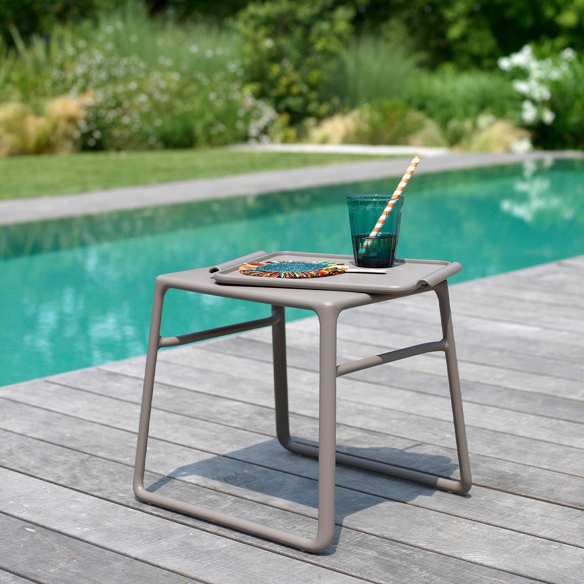 Outdoor Beistelltisch POP - Beistelltisch