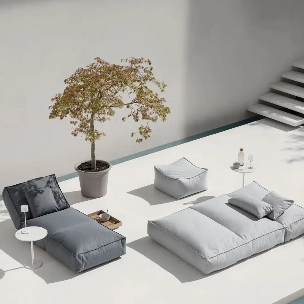 Outdoor Beistelltisch STAY in Aluminium - Beistelltisch