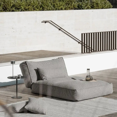 Bild 1 in Galerieansicht laden. Outdoor Beistelltisch STAY in Aluminium - Beistelltisch