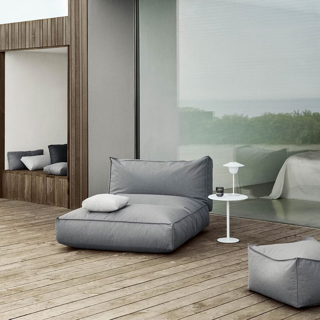 Outdoor Beistelltisch STAY in Aluminium - Beistelltisch