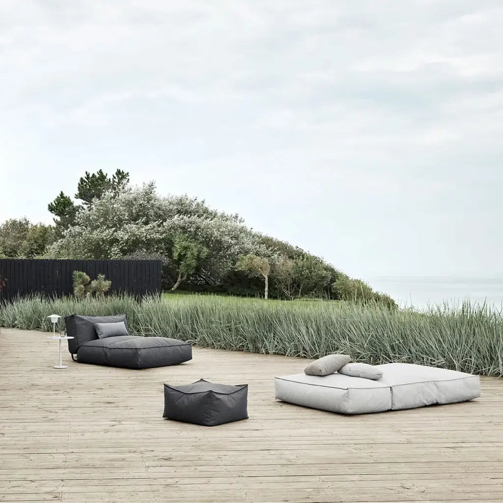 Outdoor Beistelltisch STAY in Aluminium - Beistelltisch