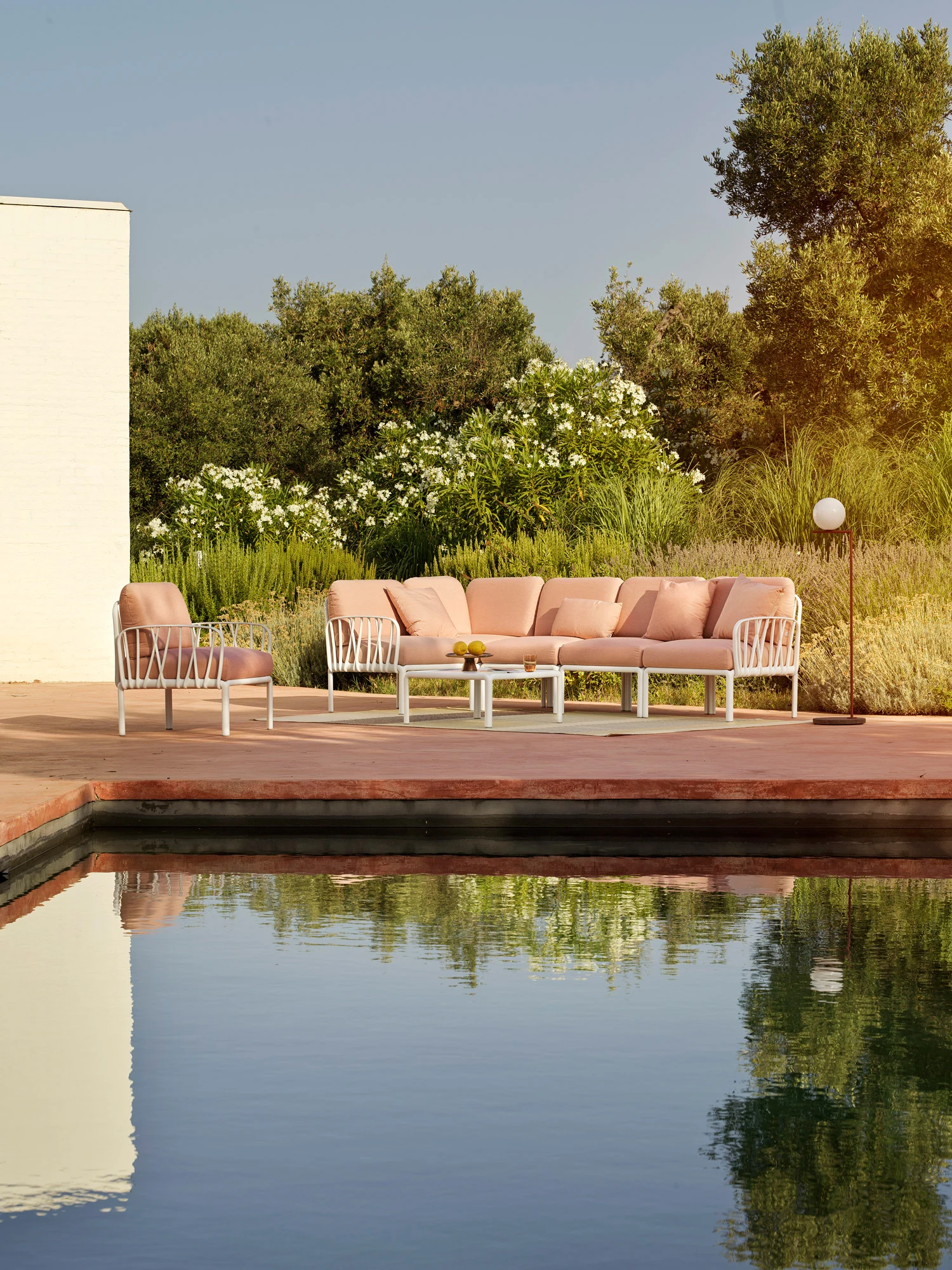 Komodo Elemento Centrale Sofa