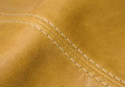 Z83 – Gewachstes Anilin-Saddle-Leder 52