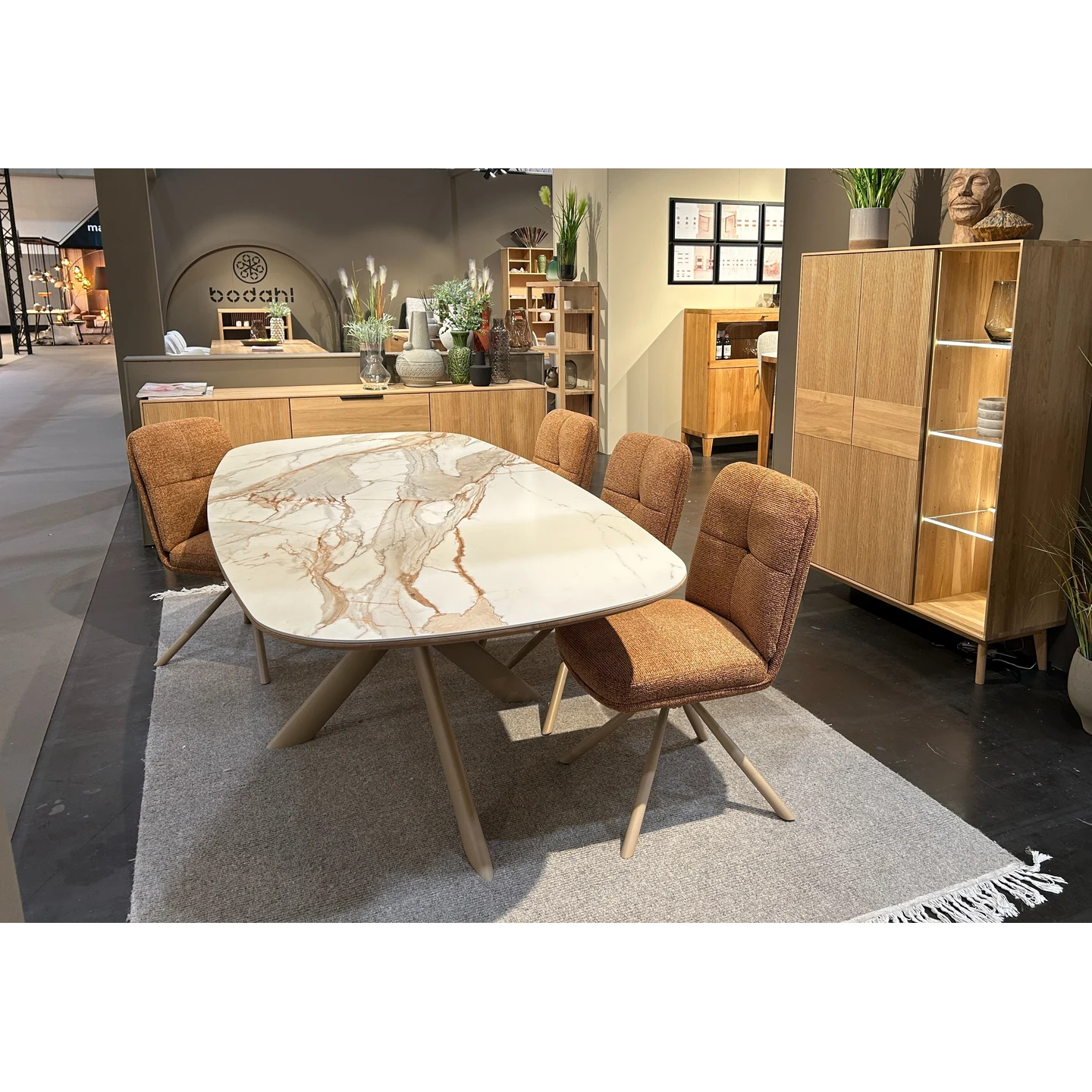 Bodahl Massivholztisch Verona – Wildeiche & Keramik, konfigurierbar