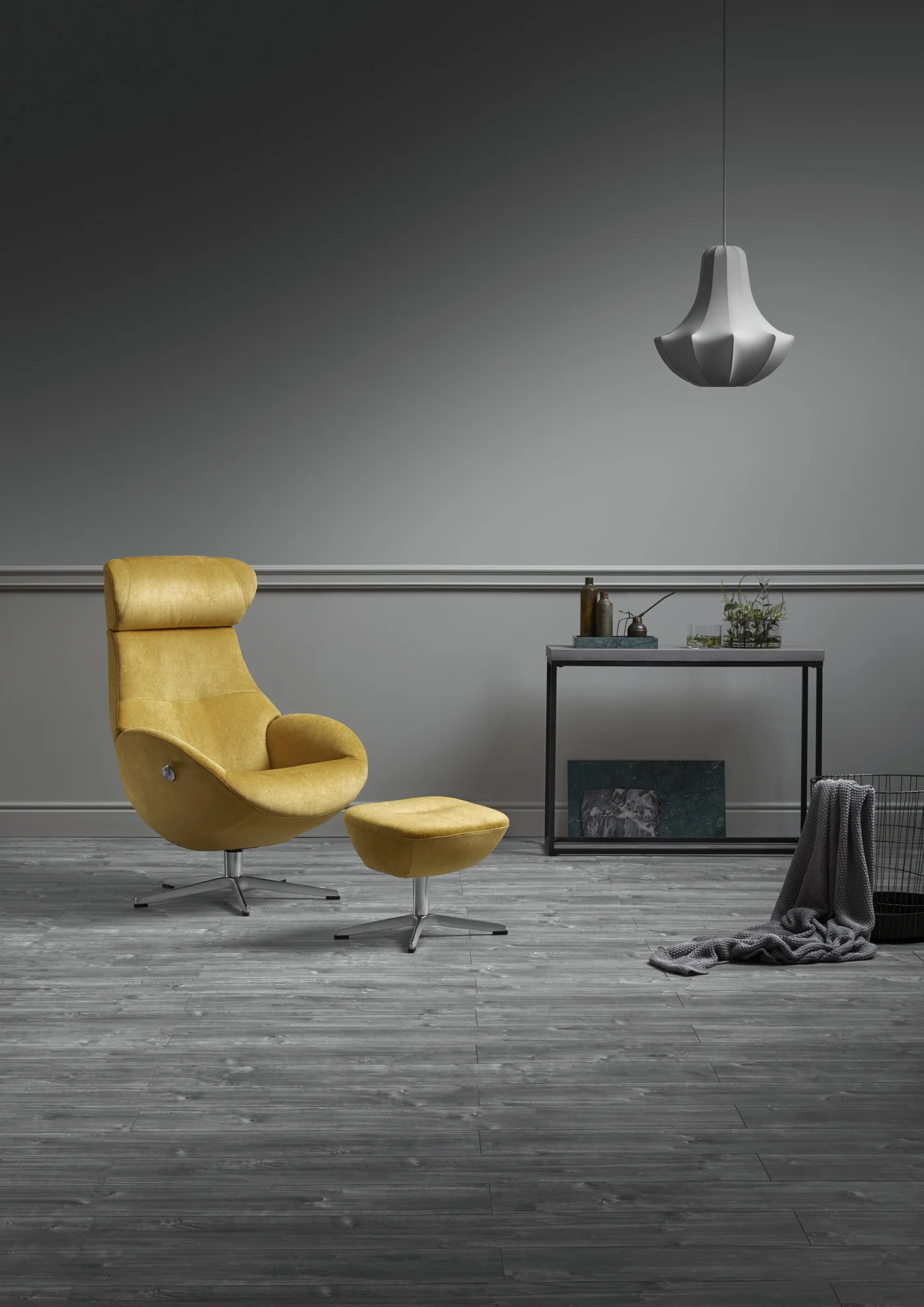 conform globe evita banana 03