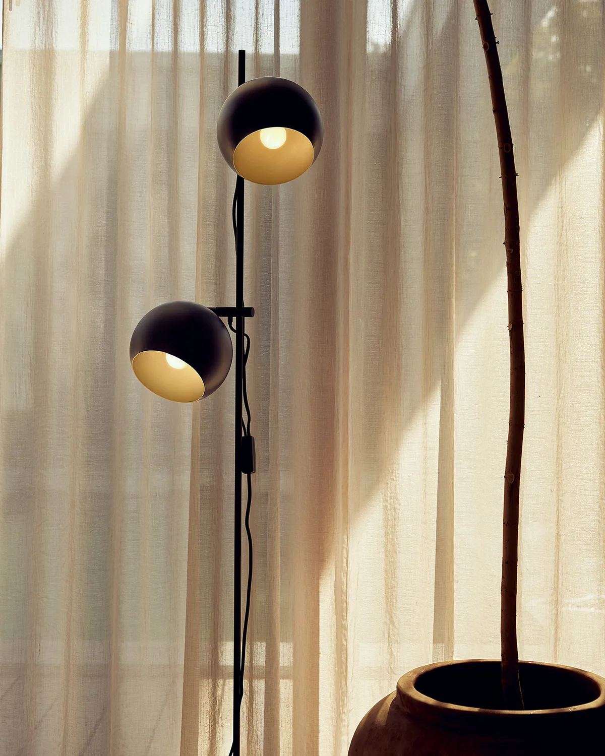 Frandsen Ball Double Stehleuchte