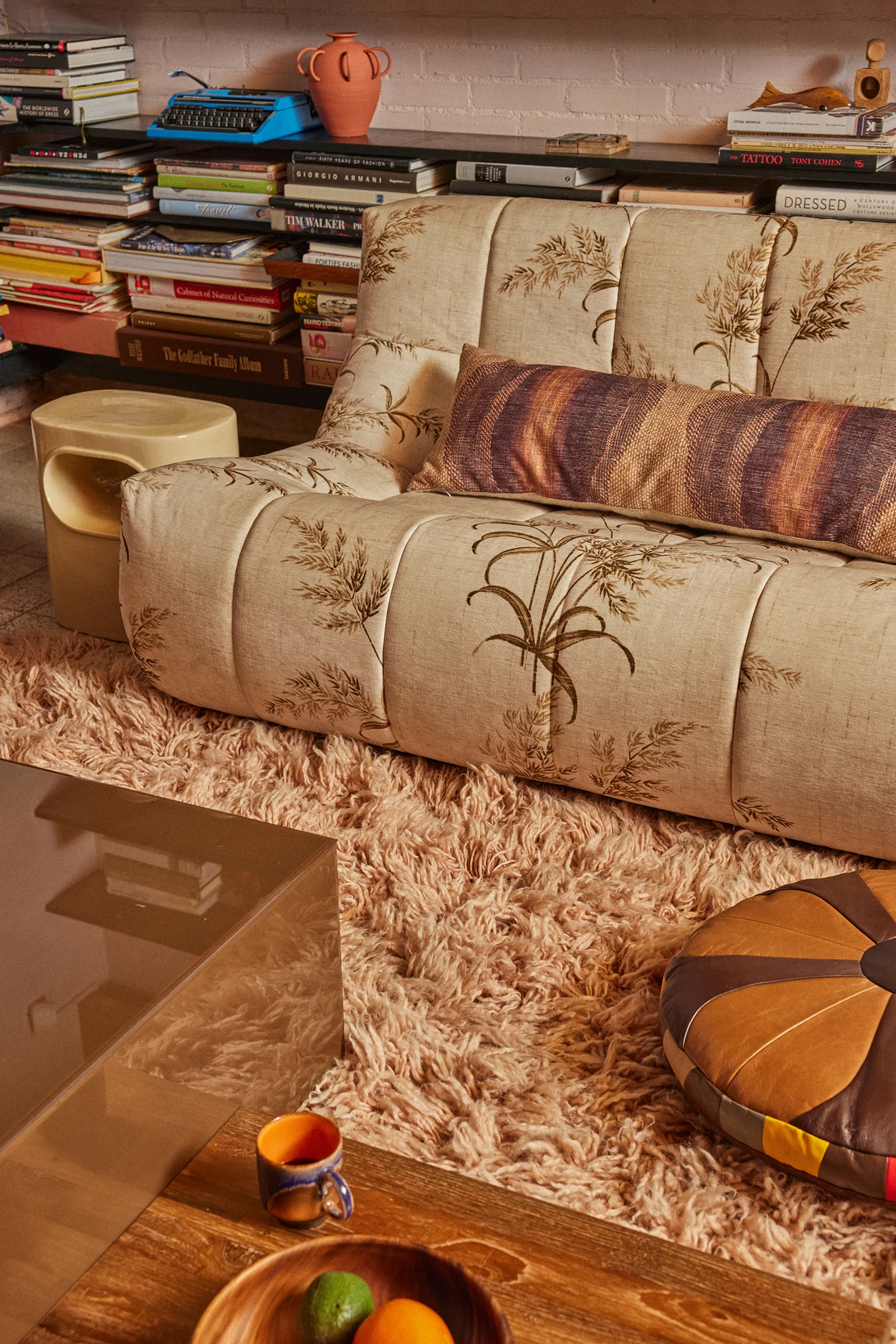 HKliving Lazy Lounge Bank – Wohnambiente