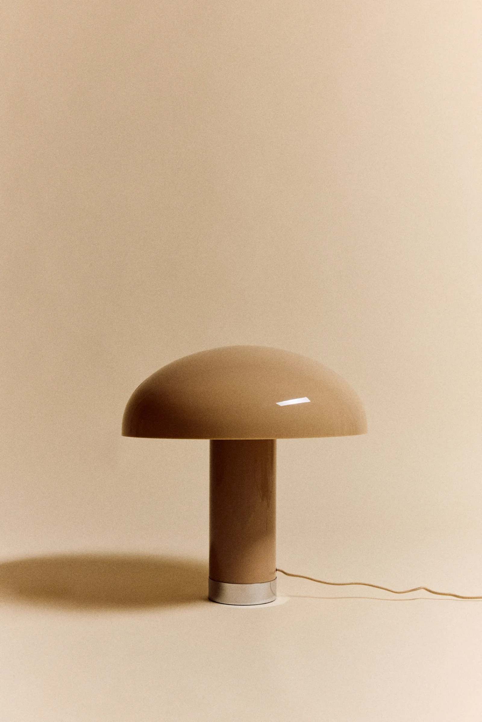 hkliving Lounge Tischleuchte VOL5115 in mocca – Wohnambiente