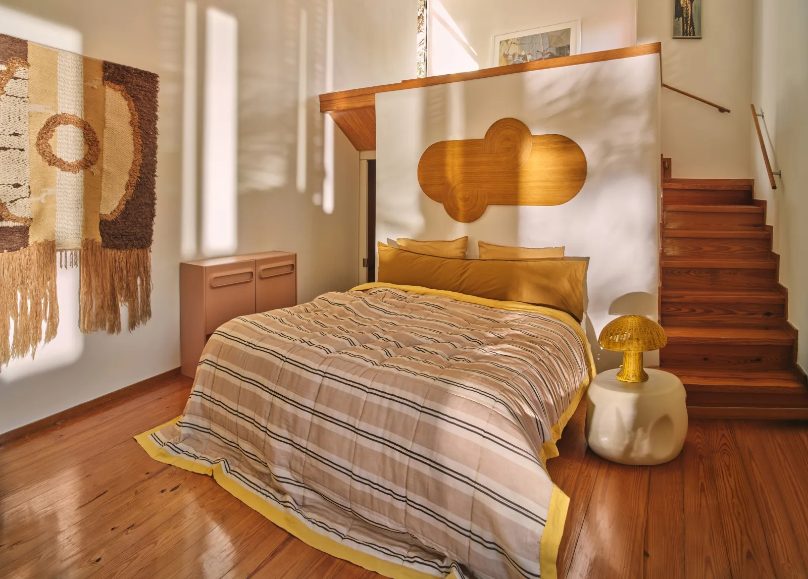 hkliving Keramik Beistelltisch Currents in creme – Wohnambiente