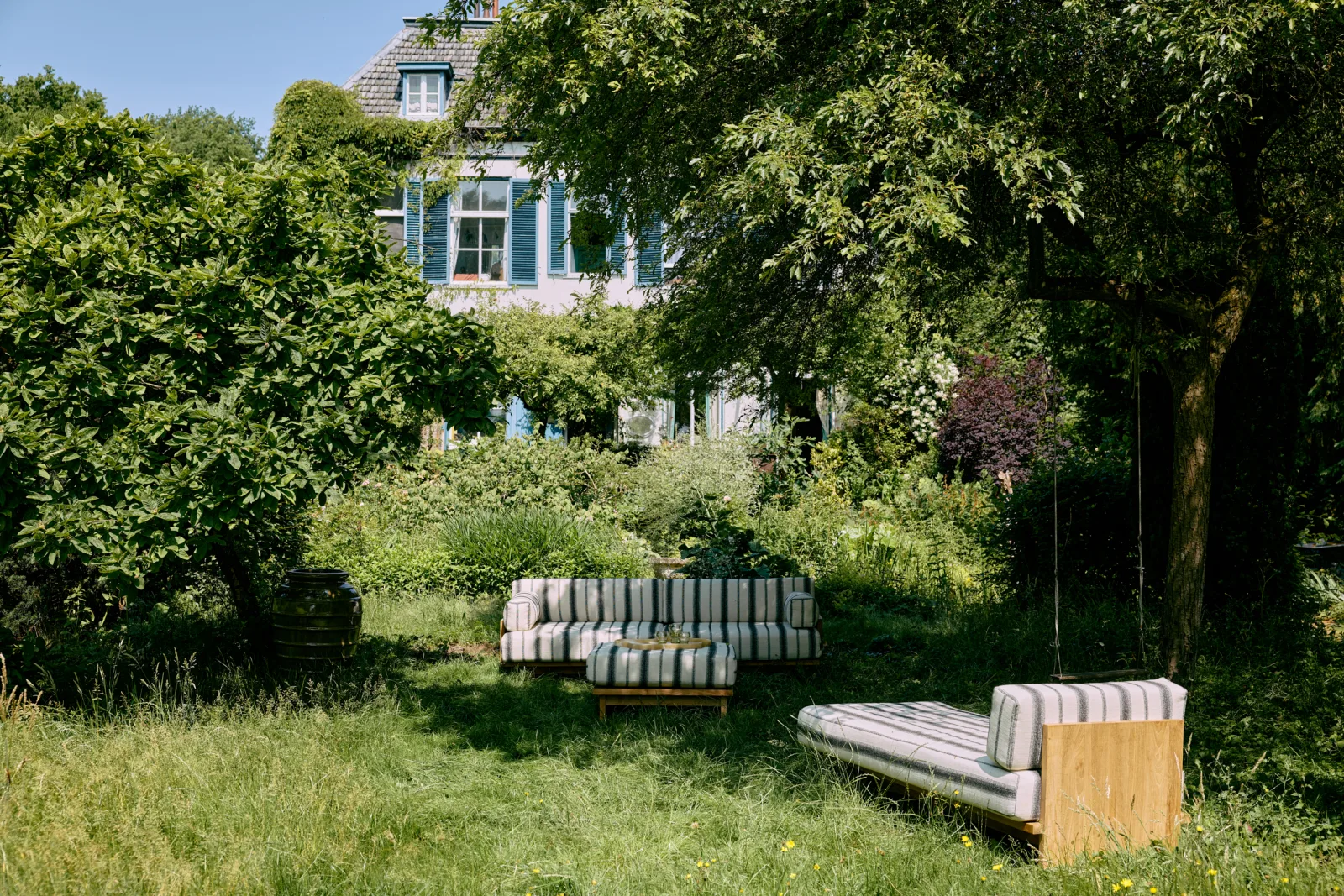 HKliving Outdoor Daybed Teak – Wohnambiente