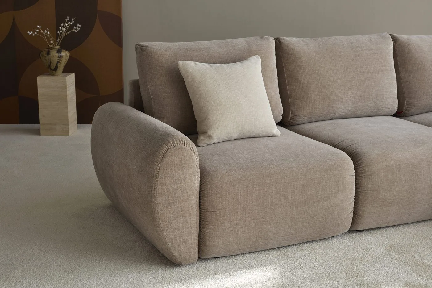 norum-schlafsofa-chaiselongue-curve-armlehnen