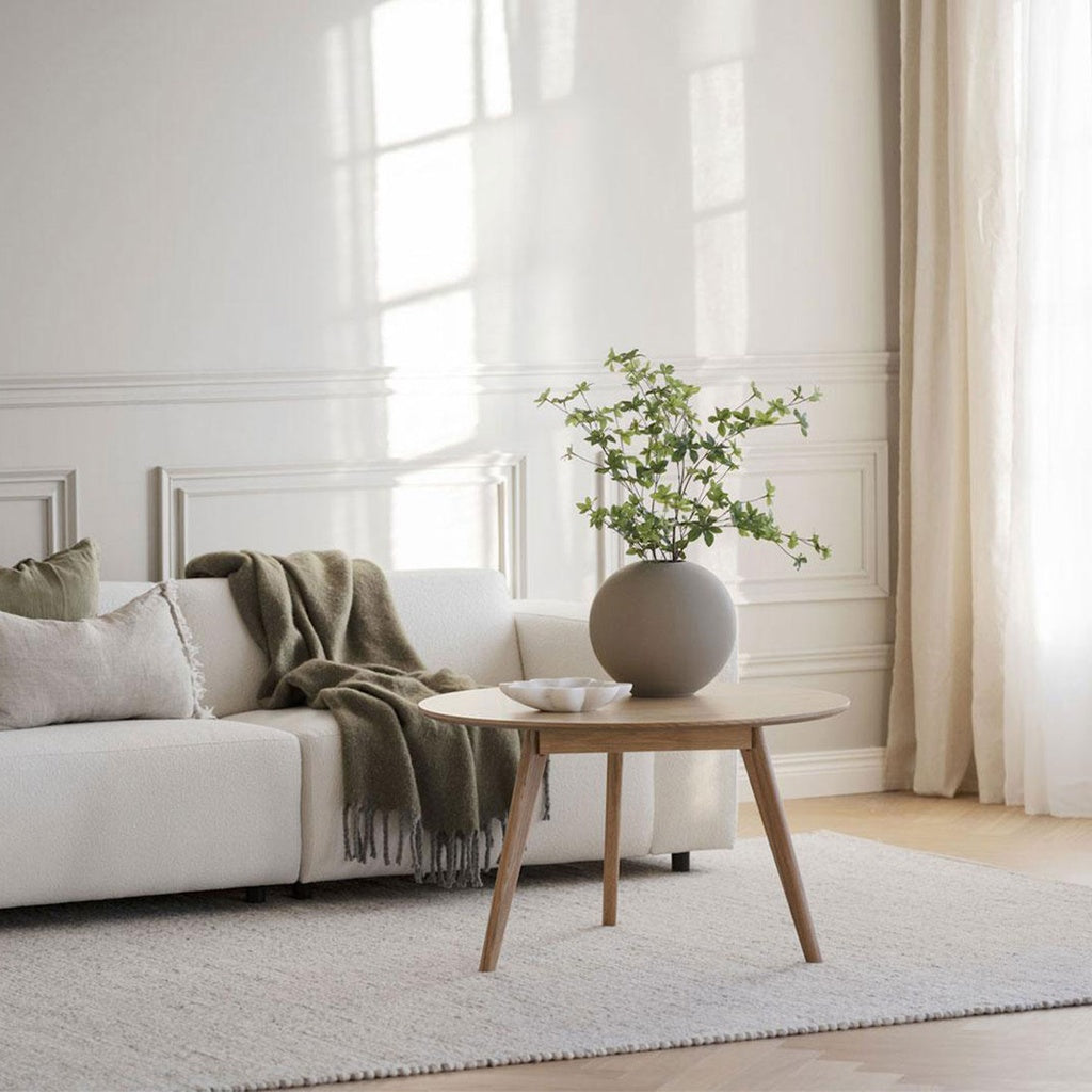 Couchtisch Yumi - Größe: Couchtisch Ø 90cm Eiche lackiert