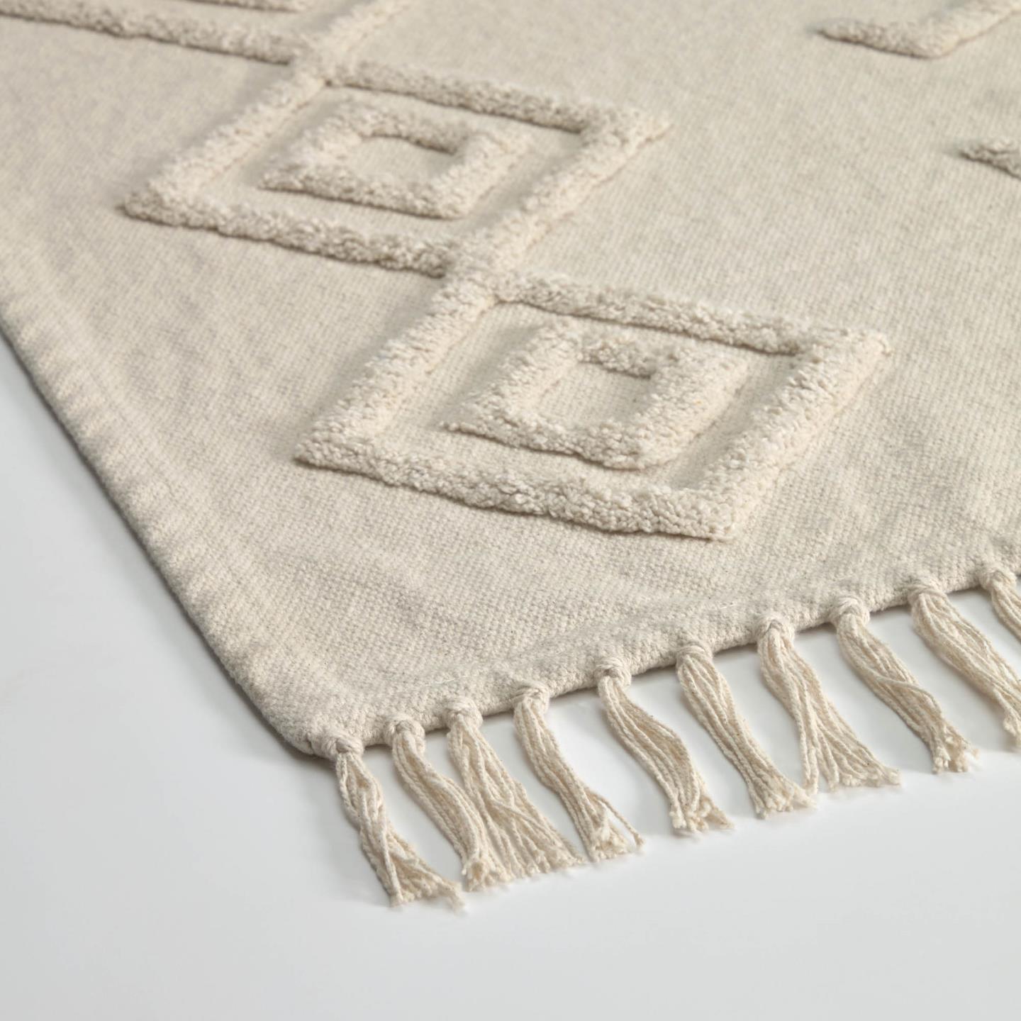 Felipa Teppich beige 140 x 200 cm