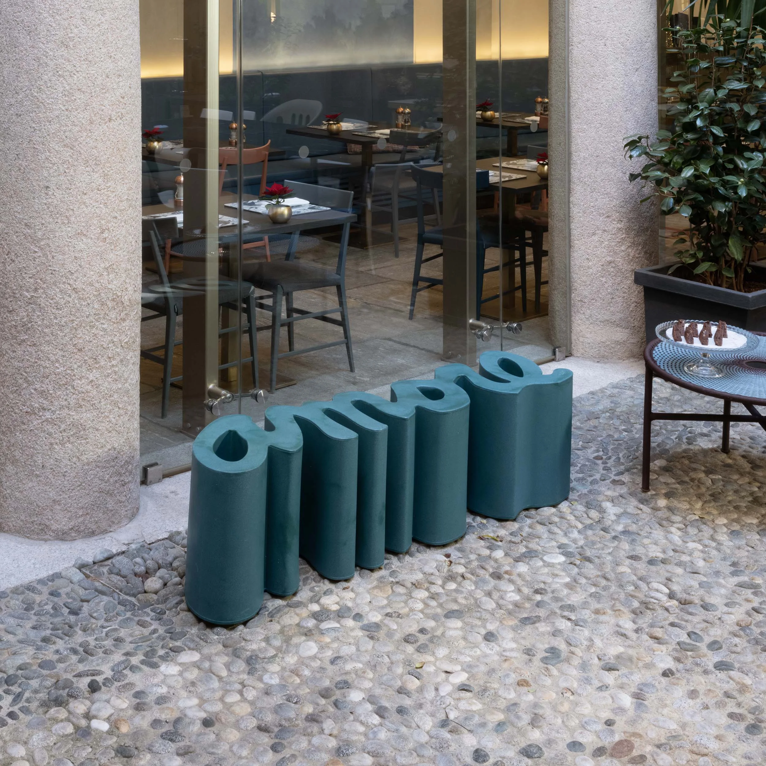 Slide Amore Ocean – Bank