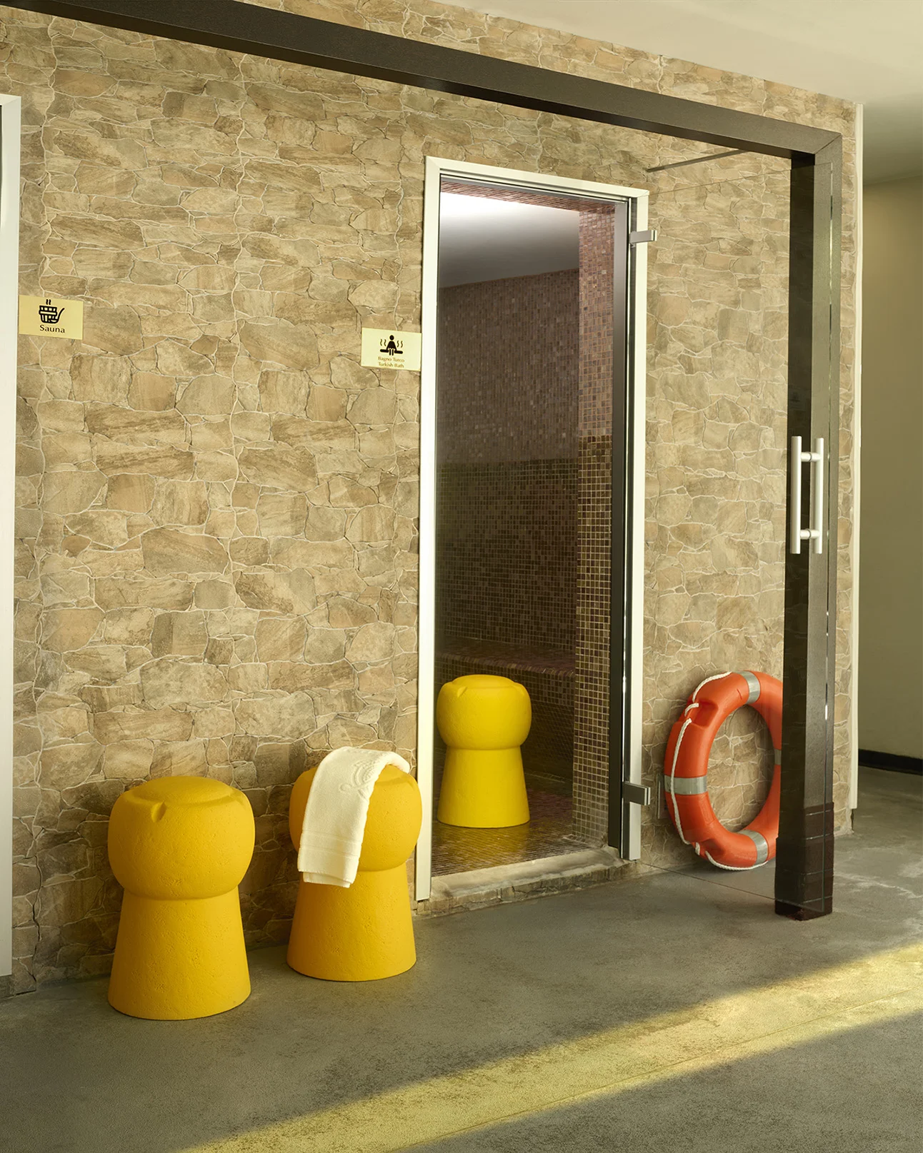 Slide Cin Cin – Hocker – Milieubild 3