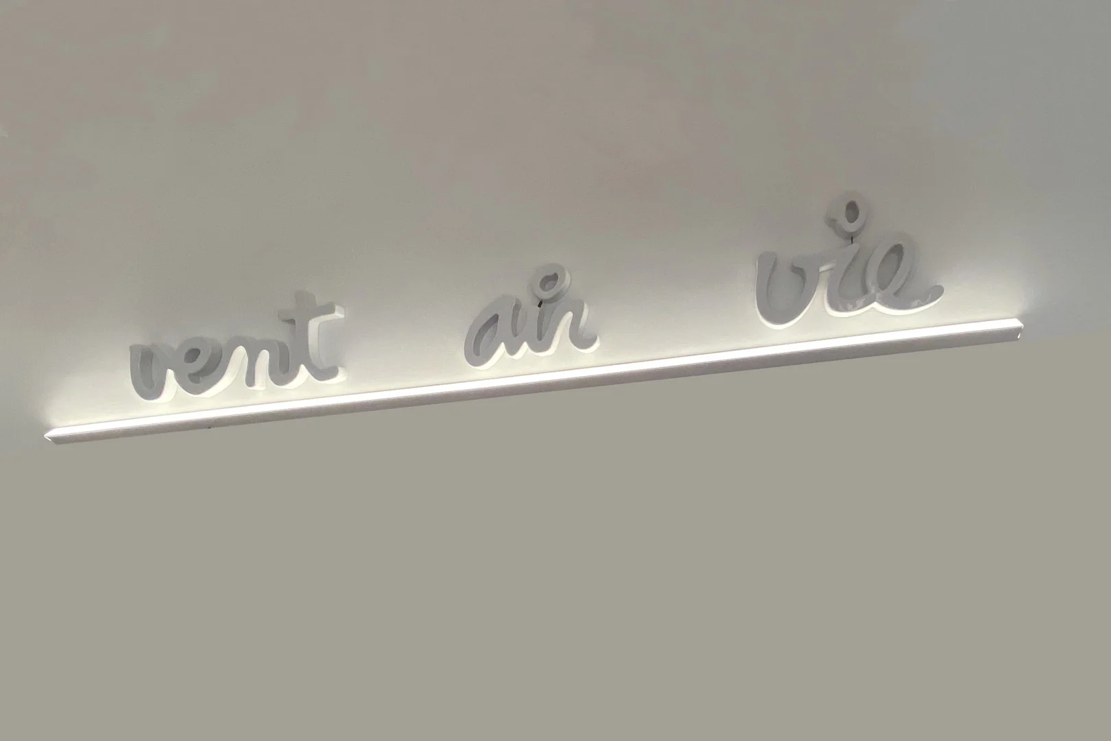 Slide Slim Applique – Wandleuchte
