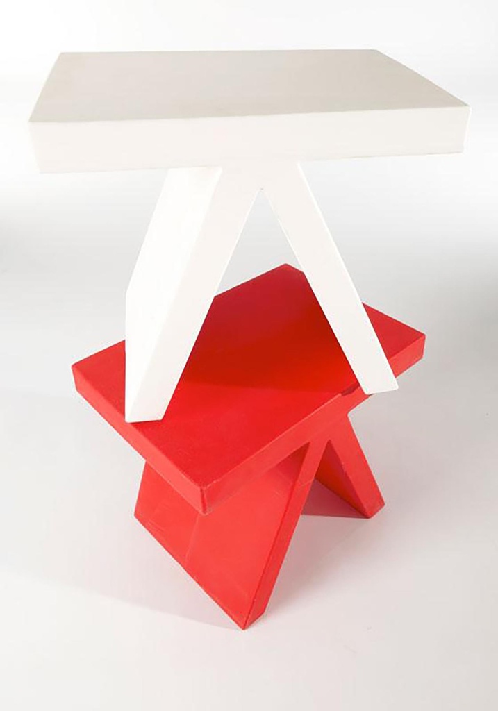 Slide Design Tisch Beistelltisch Toy flame red